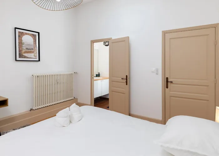 Loft Senechal - Rare Elegance Apartment Carcassonne